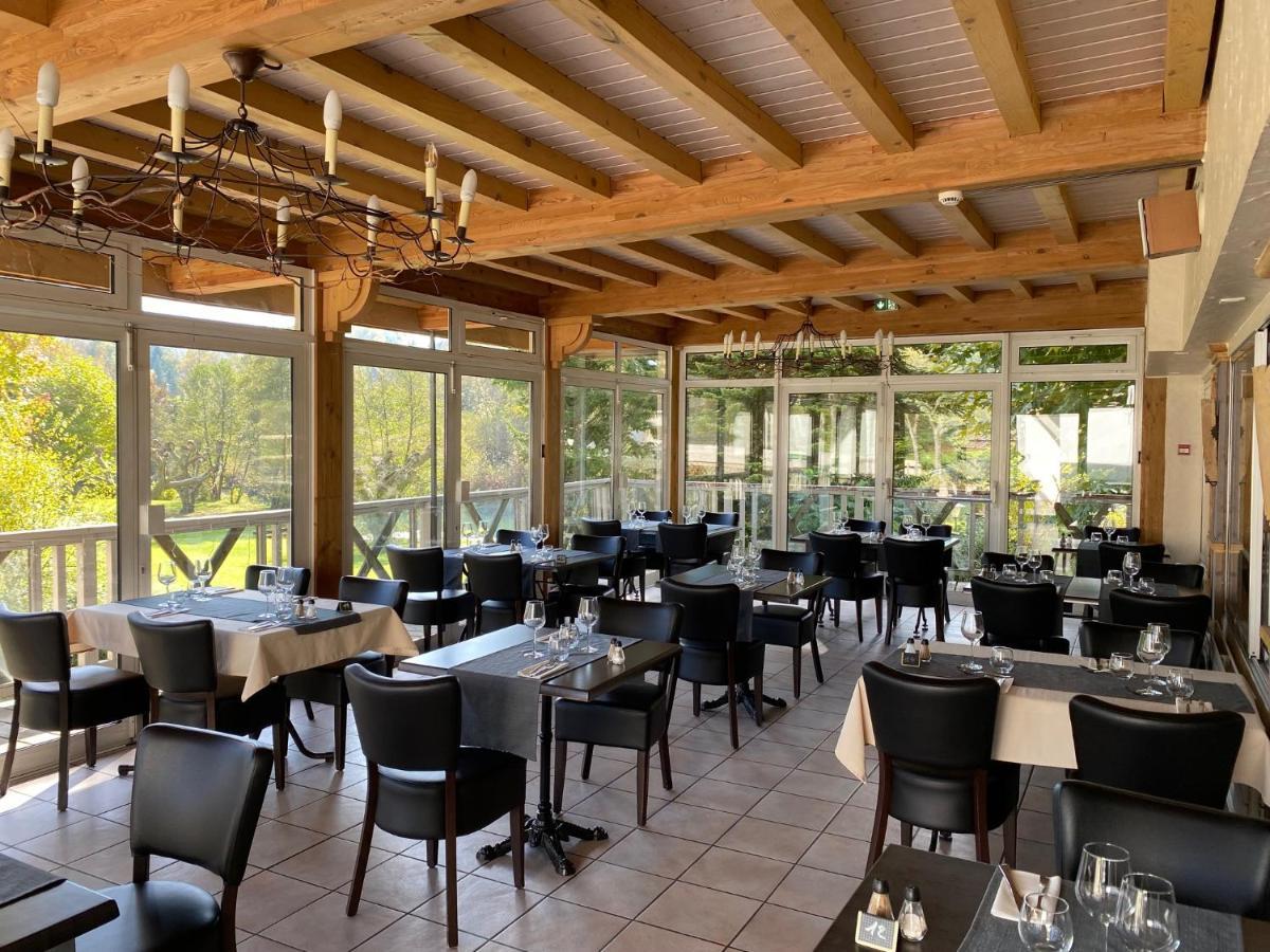 Les Lodges Du Lac Saint-Alban-de-Montbel Exterior foto