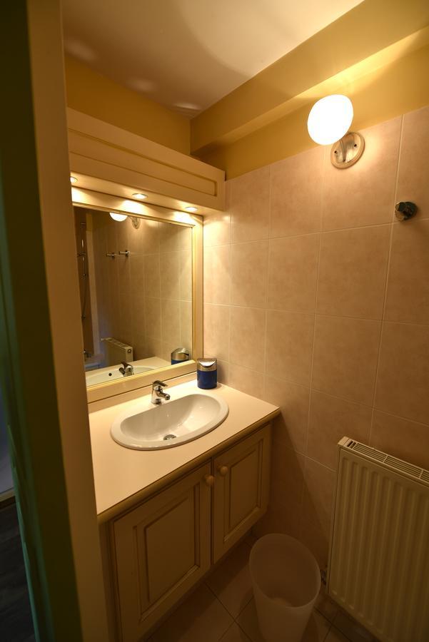 Les Lodges Du Lac Saint-Alban-de-Montbel Quarto foto